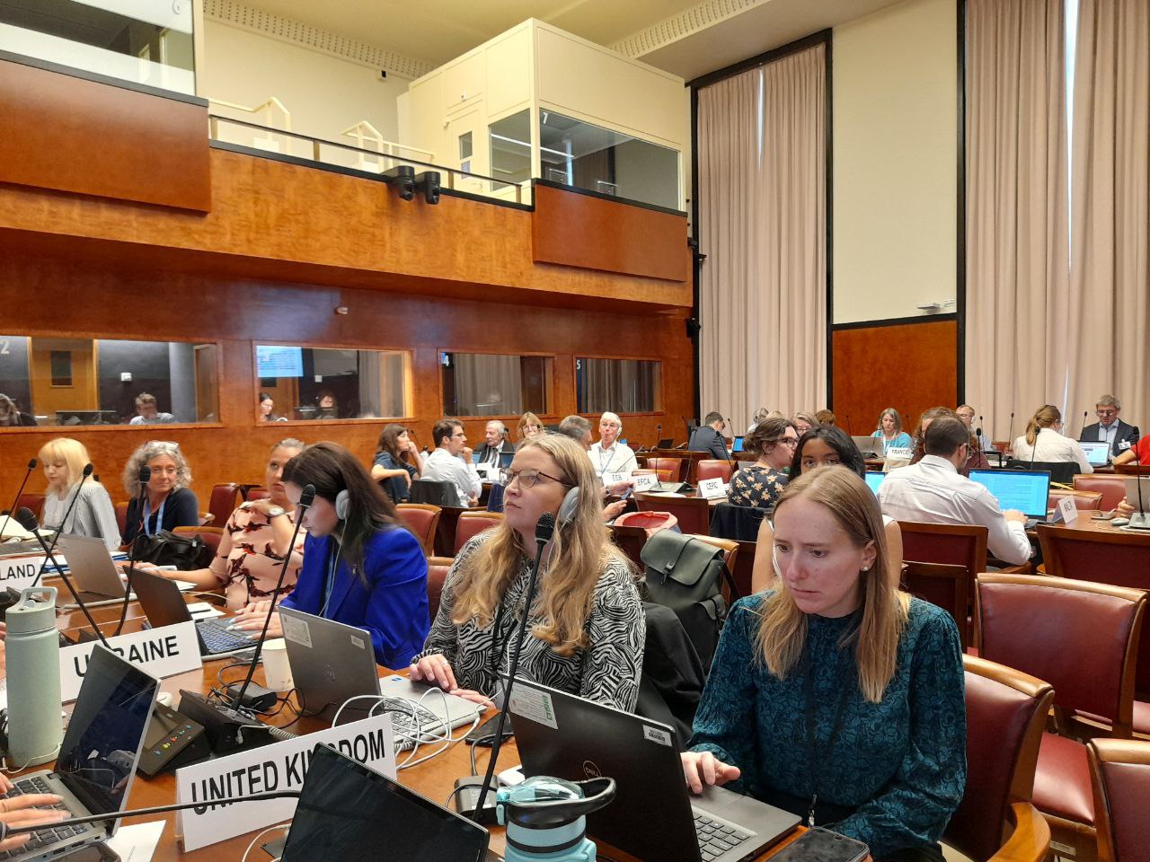 The issue of reducing atmospheric air pollution is being discussed in Geneva